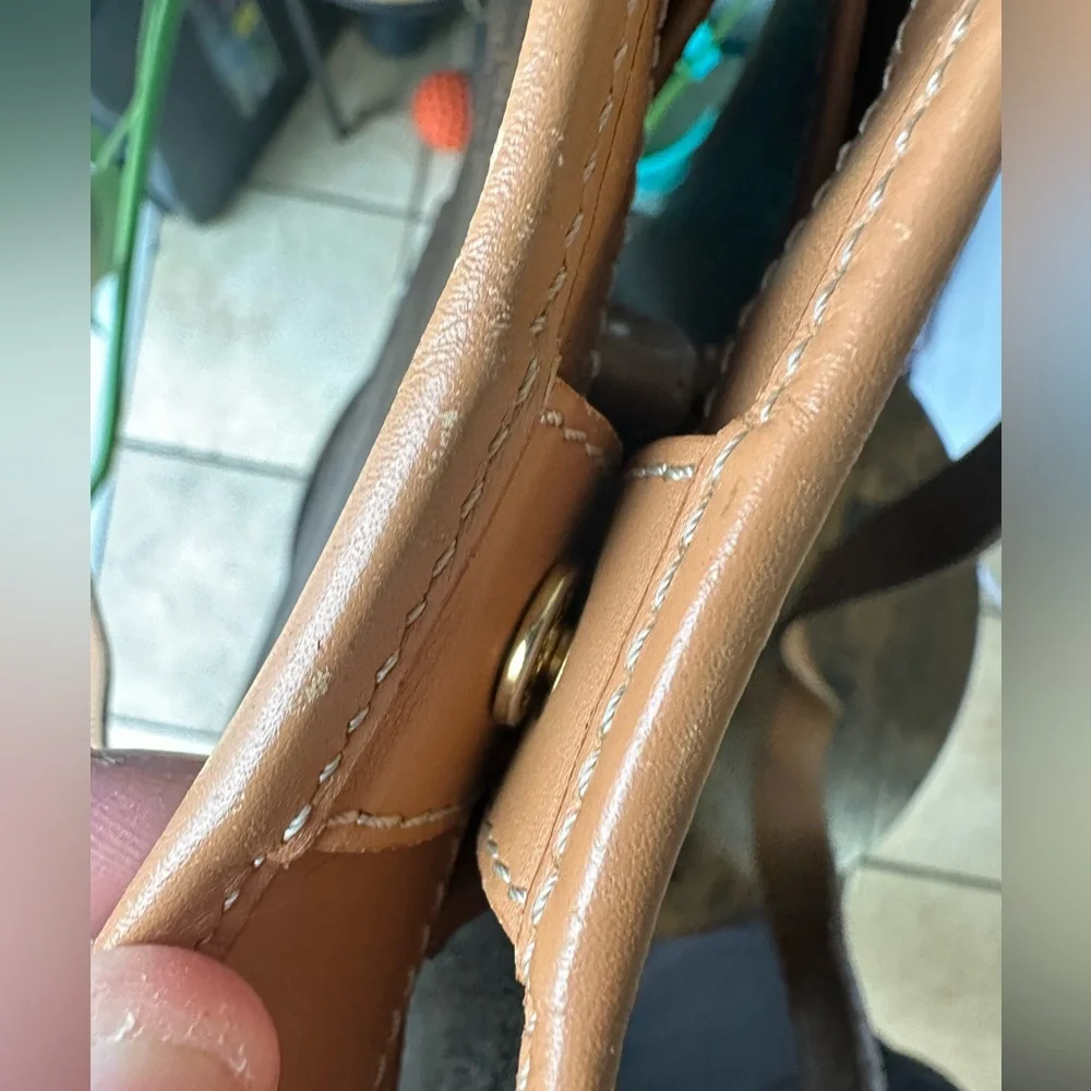 Celine Triomphe Tote Bag - Picture 9 of 14